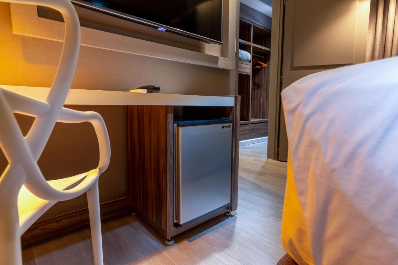 Suite Standard,1000315683:JPEG