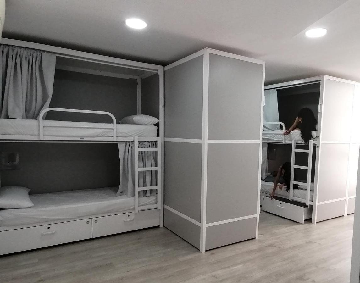 Single Bed 16-Bed Mixed Dormitory Room,1001172177:JPEG