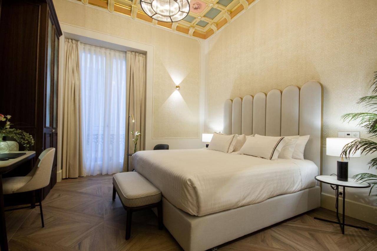 Double Room,1295679124:JPEG