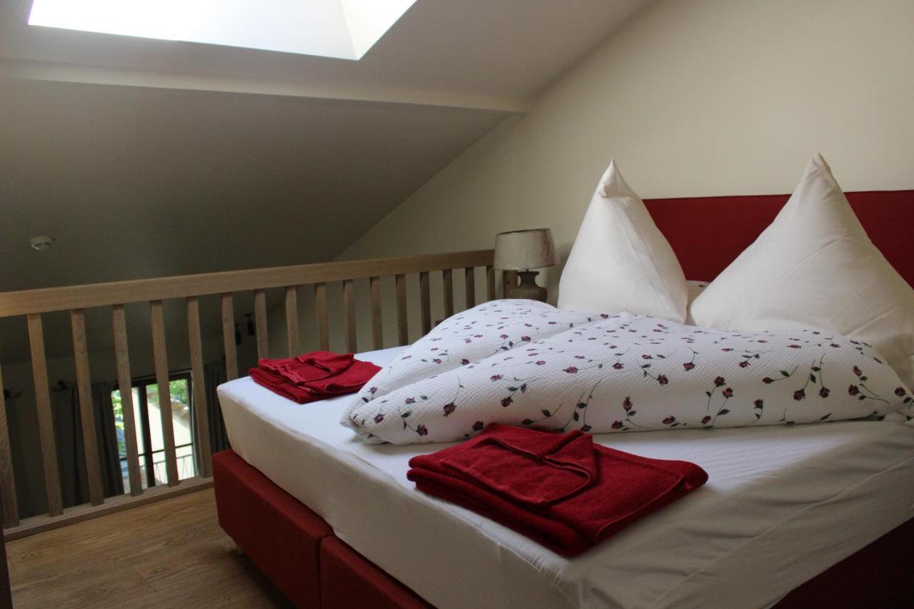 Superior Suite,1003160181:JPEG