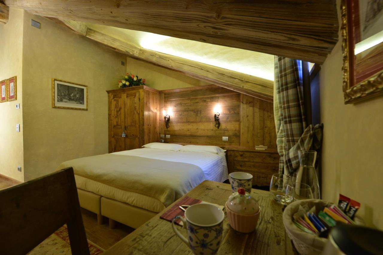 Superior Double or Twin Room,1003769553:JPEG