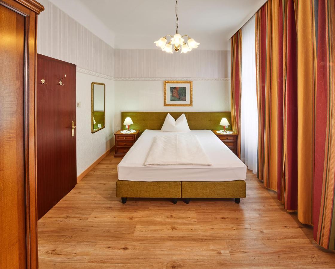 Standard Single Room,1005293812:JPEG