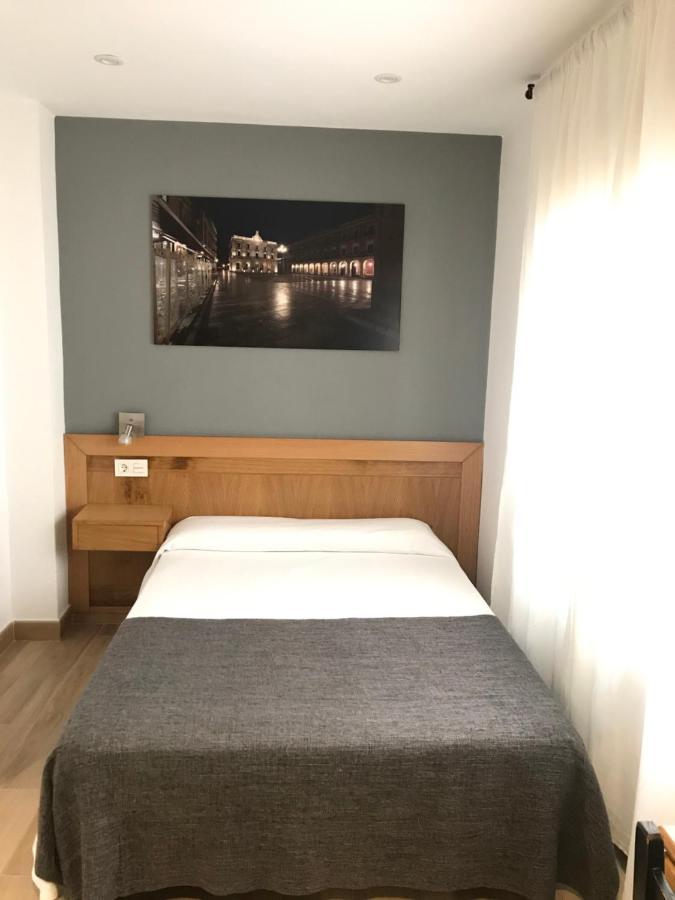 Economy Double Room,1005538333:JPEG