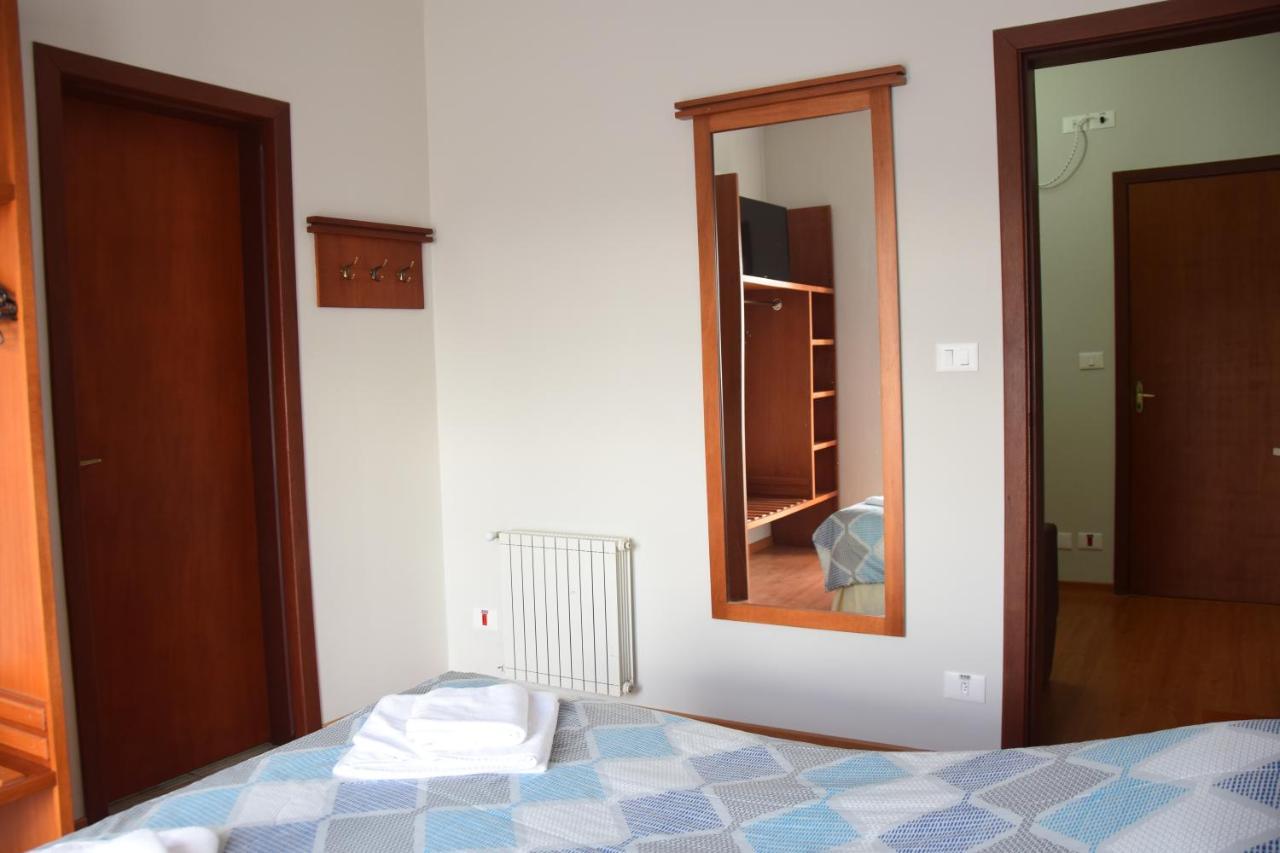 Double Room Patio,1006473517:JPEG