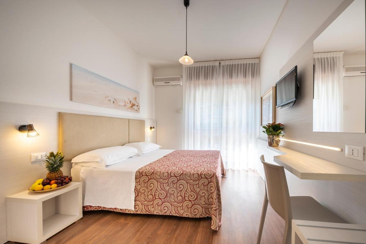 Standard Double or Twin Room,1007259187:JPEG