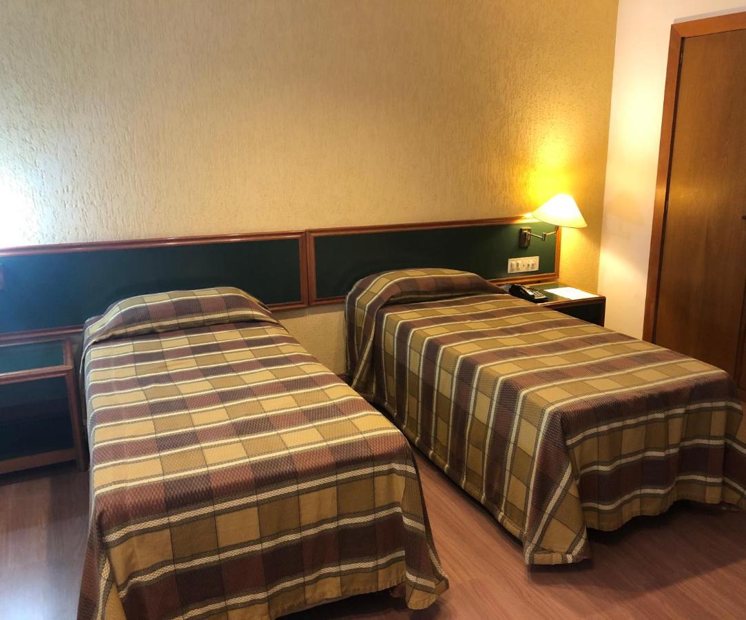 Standard Twin Room,1007478790:JPEG