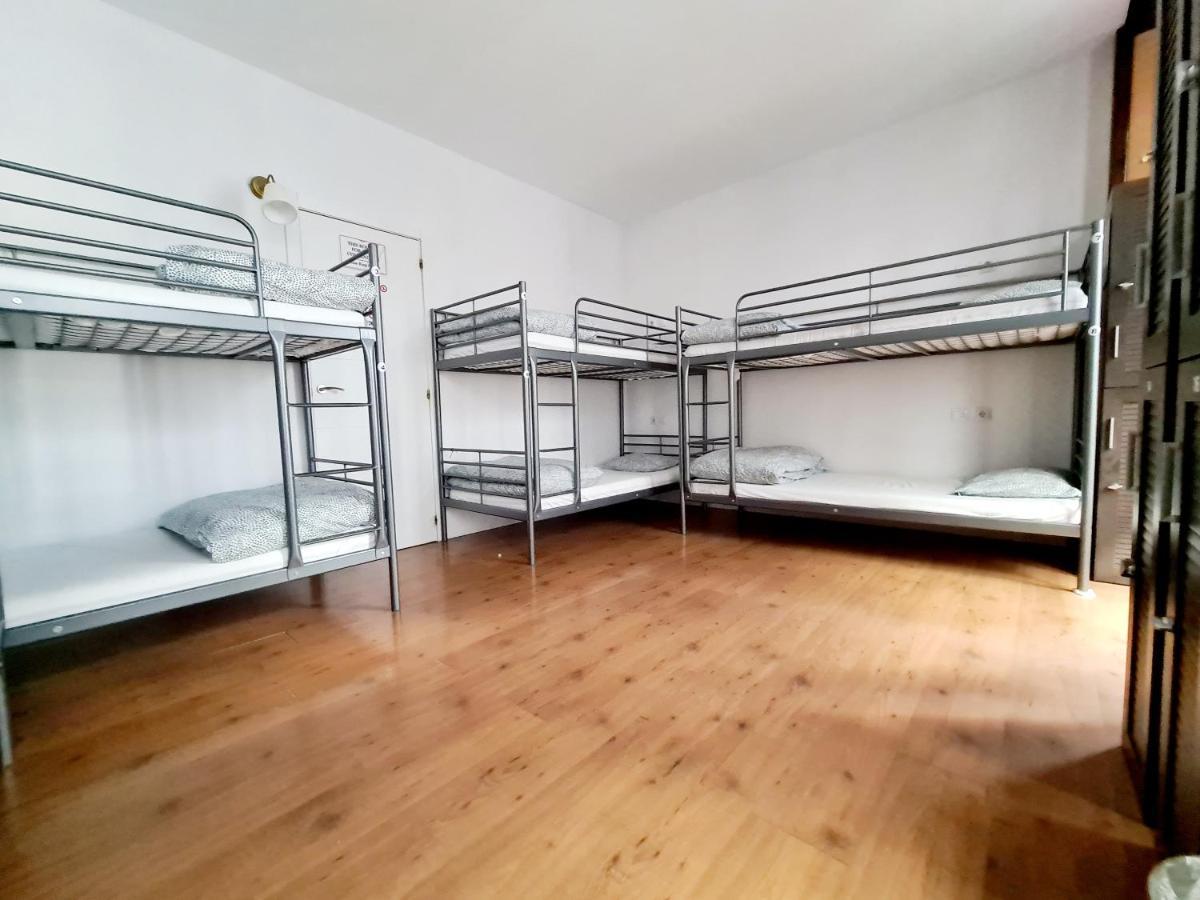 Bed 6-Bed Mixed Dormitory Room