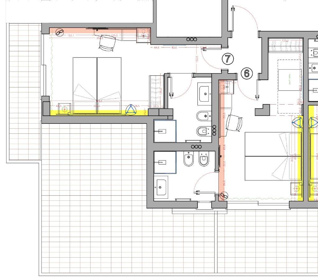Camera Familiare con Balcone