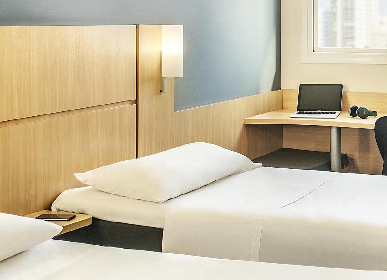 Quarto Standard com 2 Camas de Solteiro