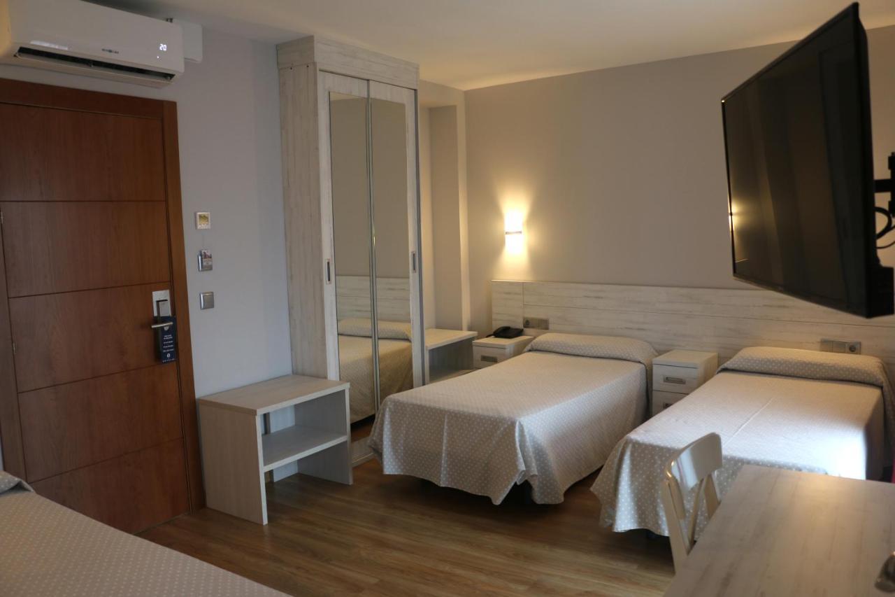 Triple Room,1011307072:JPEG