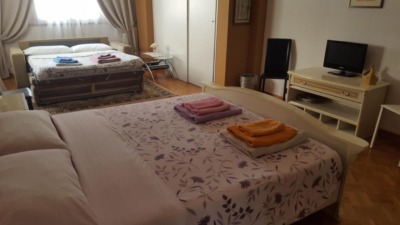Apartment,1009850176:JPEG