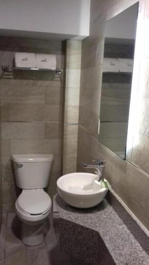 Single Room,1085332171:JPEG