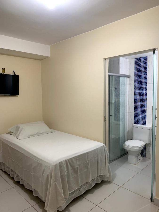 Quarto Individual com Banheiro Privativo