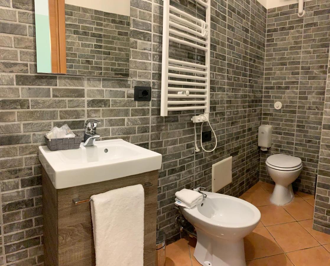 Single Room,1018707910:JPEG