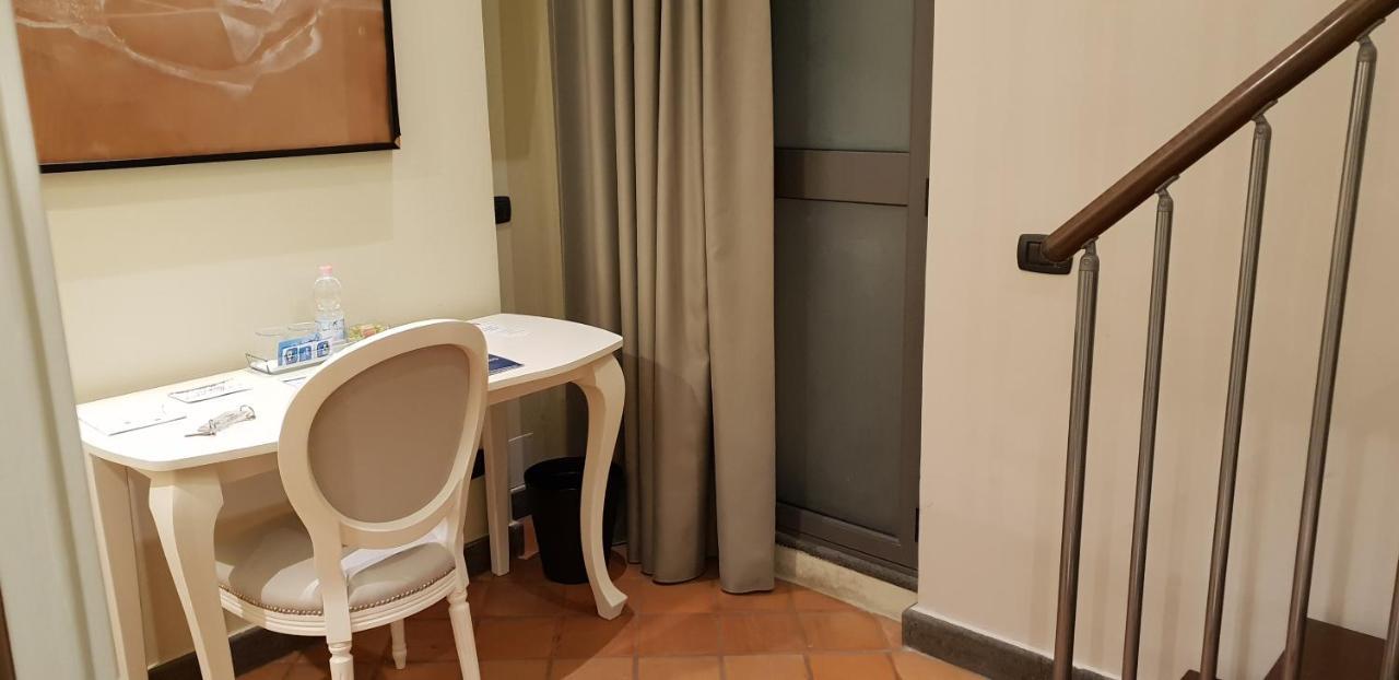 Comfort Single Room Split Level,1015328866:JPEG