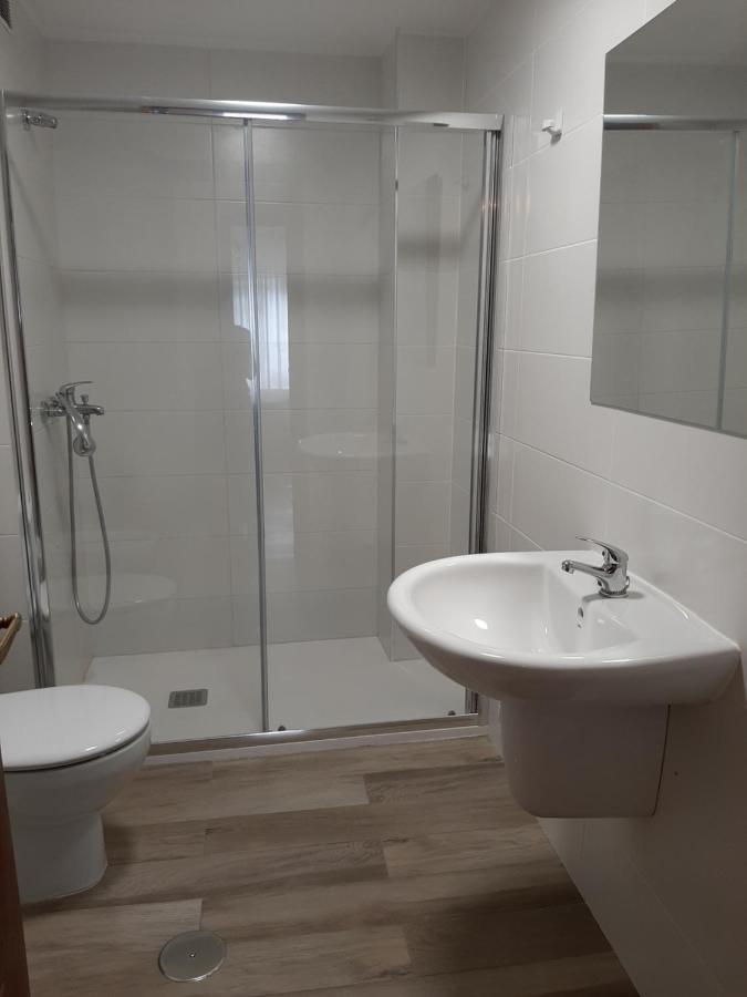 Standard Single Room,665913474:JPEG