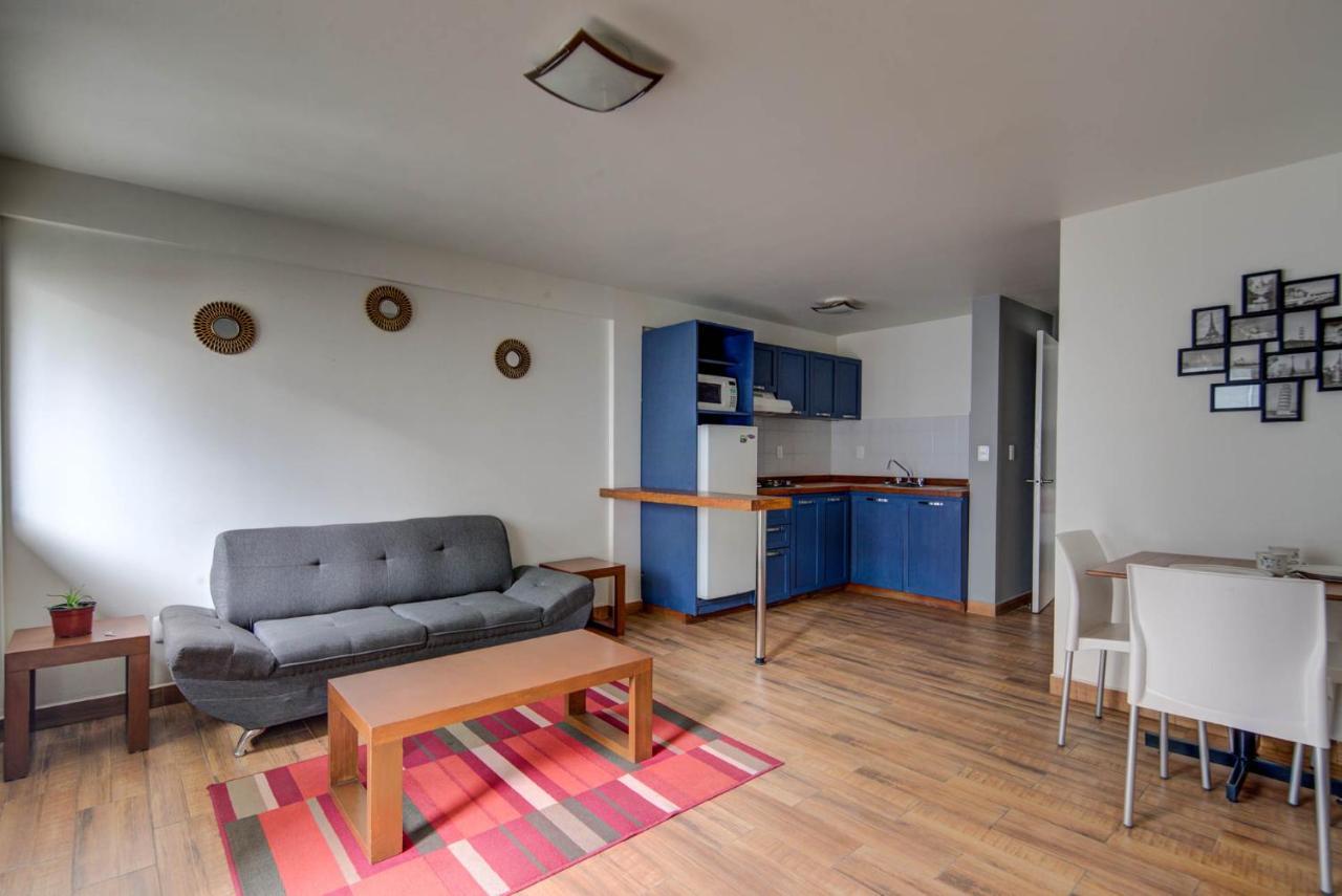 One-Bedroom Apartment,1015762489:JPEG