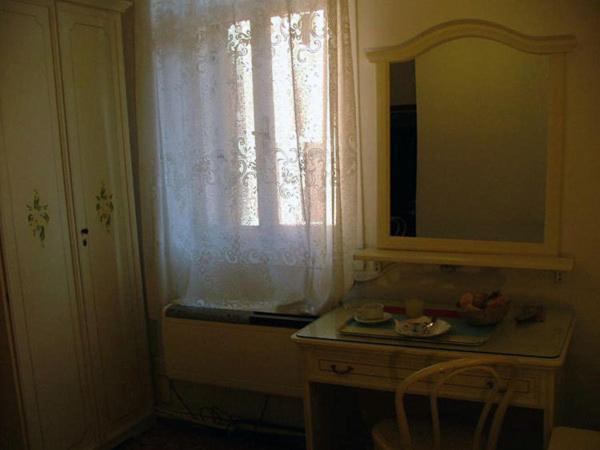 Double or Twin Room,1017468010:JPEG