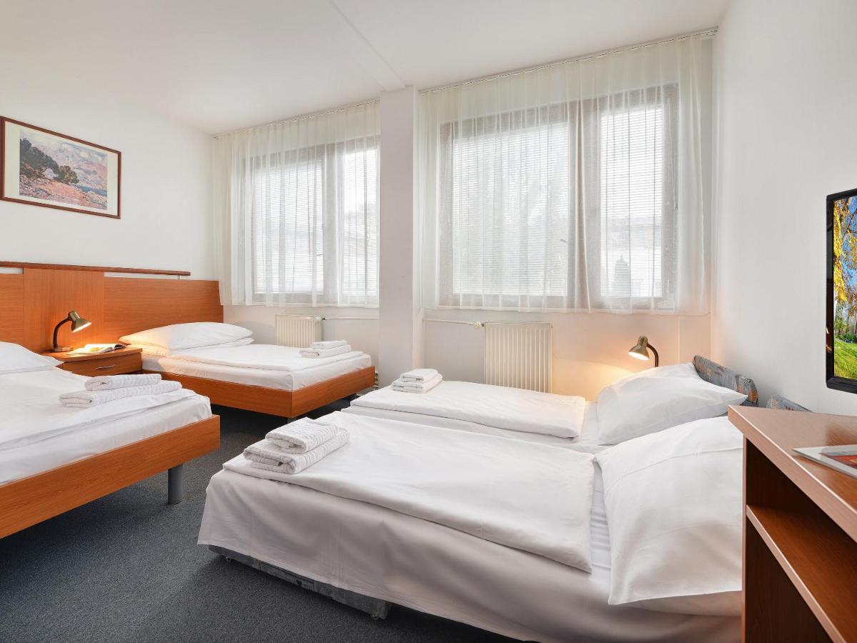 Quadruple Room,1017841474:JPEG