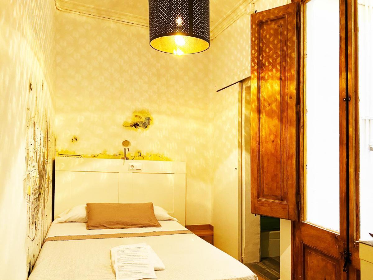Single Room,1019657101:JPEG