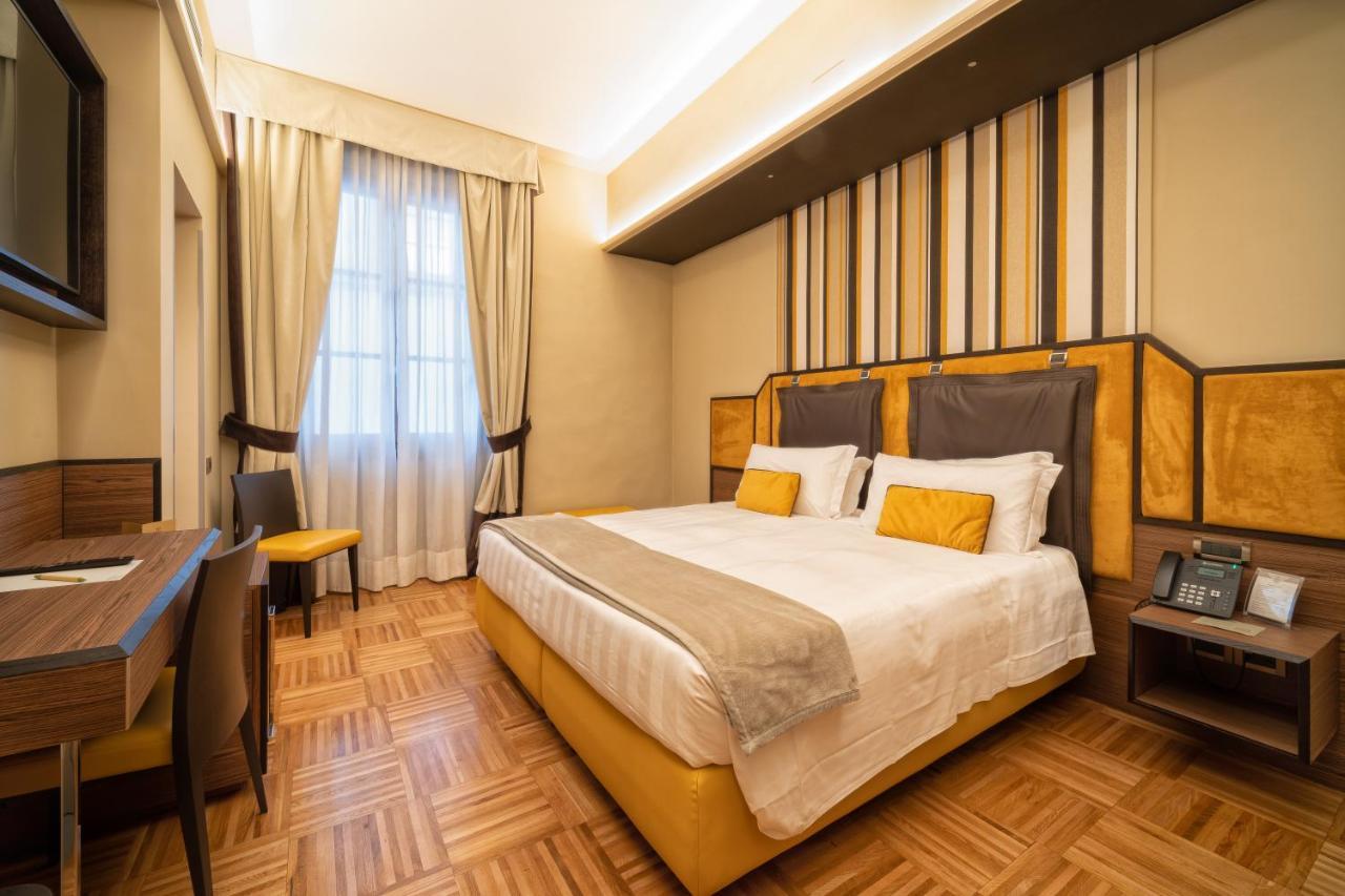 Superior Double or Twin Room,1014859942:JPEG