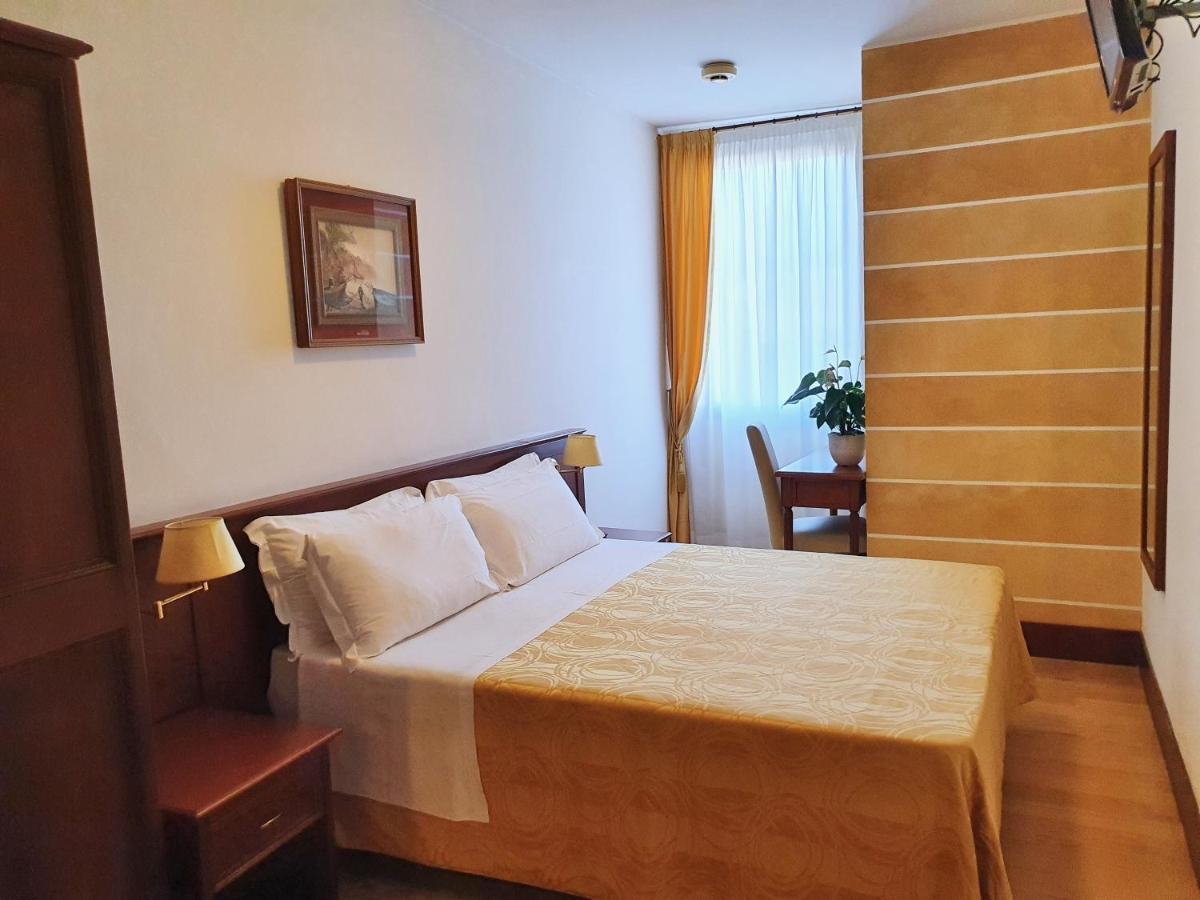 Double or Twin Room Extra Bed