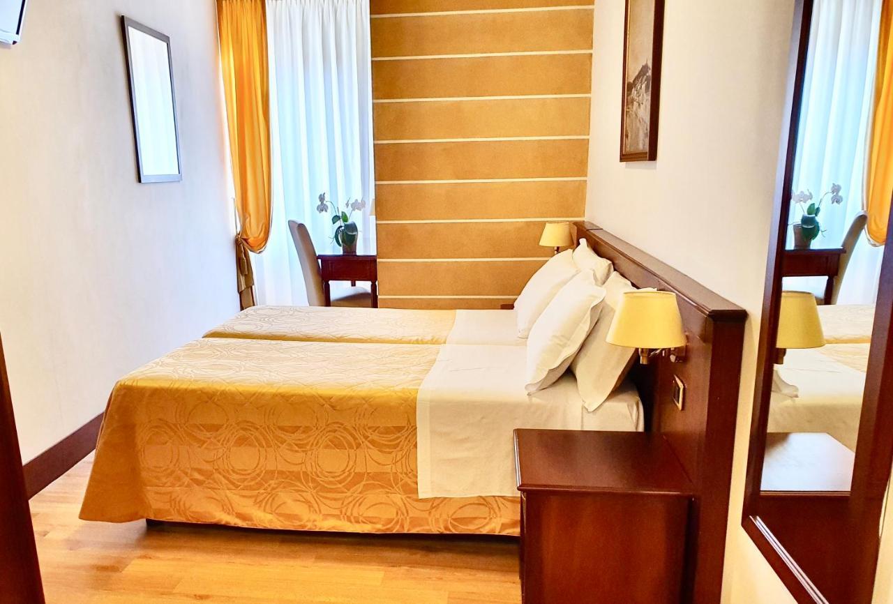 Double or Twin Room Extra Bed