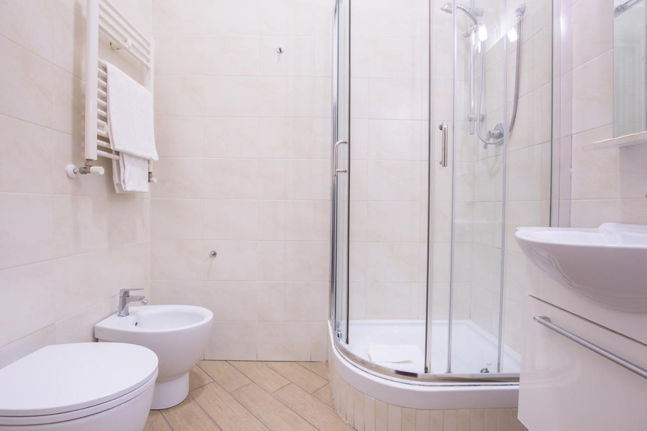 Triple Room Private Bathroom,1021784872:JPEG