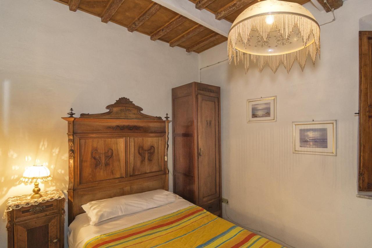 Single Room,537259101:JPEG