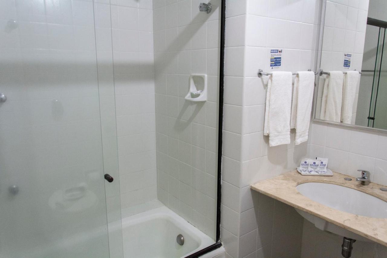 Deluxe Room,1022293138:JPEG