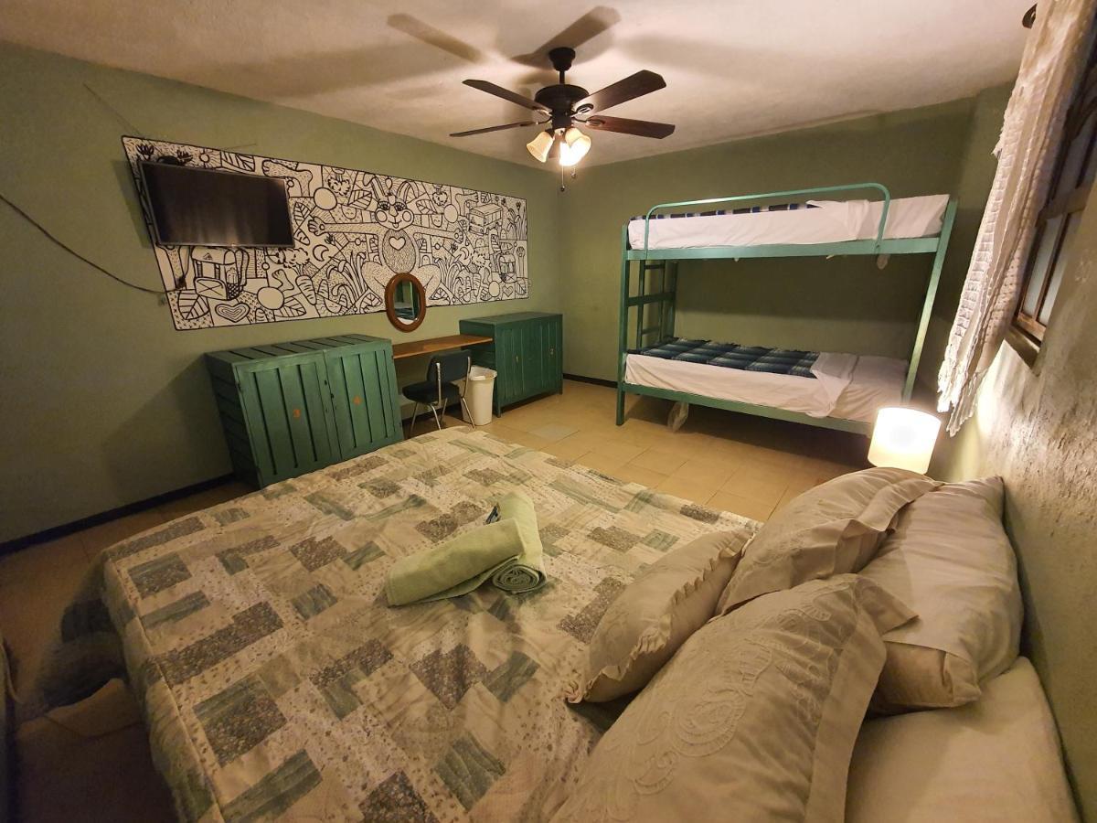 Quadruple Room,1756564708:JPEG