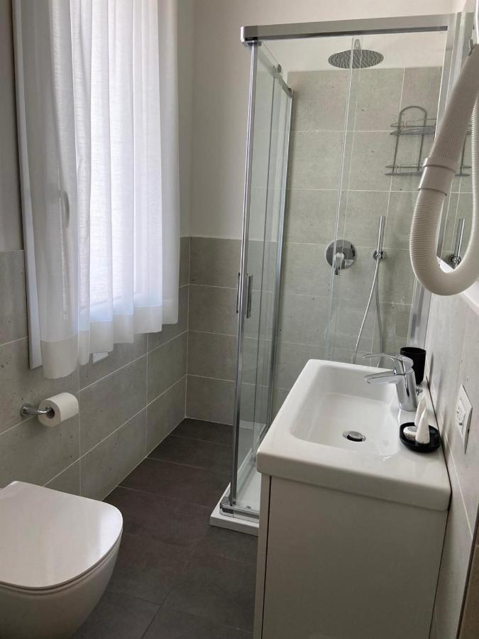 Double or Twin Room,1028525104:JPEG