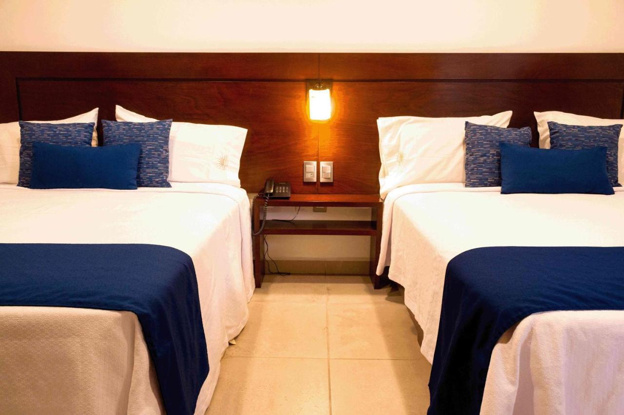 Deluxe Queen Room Two Queen Beds