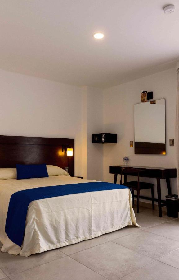 Deluxe Queen Room Two Queen Beds