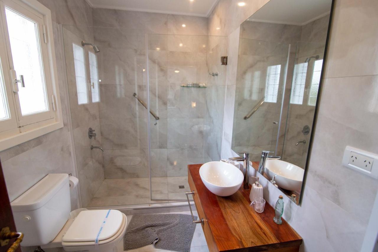 Family Room Private Bathroom,1620227678:JPEG