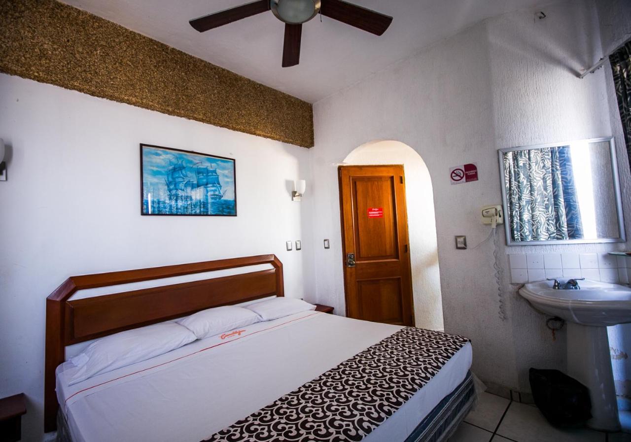 Standard Double Room,979486261:JPEG