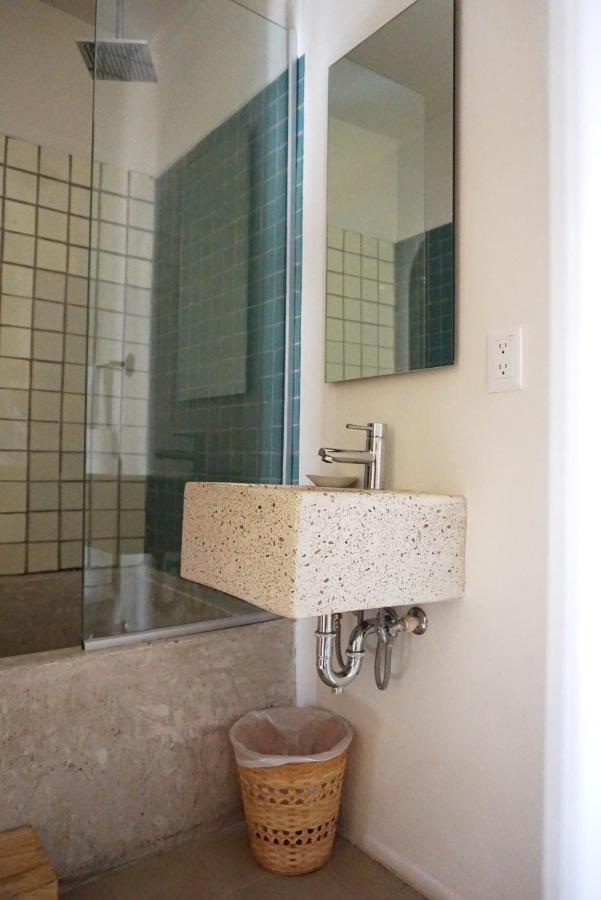 Holiday Home,1031819212:JPEG