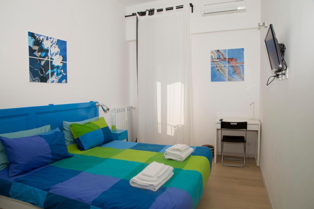 Double or Twin Room Private Bathroom