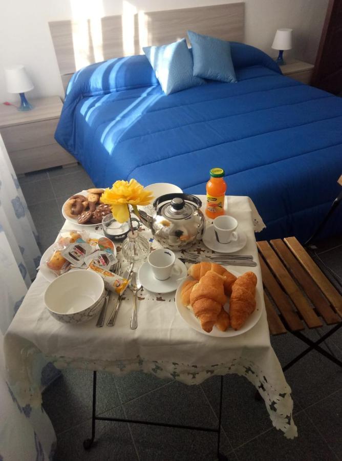 Deluxe Room,1033428254:JPEG