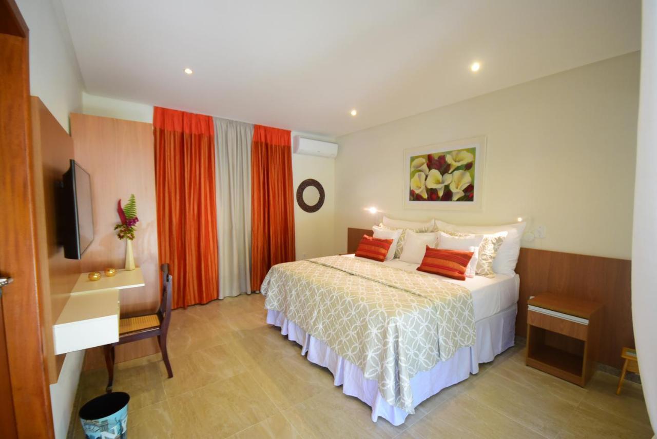 Quarto com 2 Camas de Solteiro e Varanda