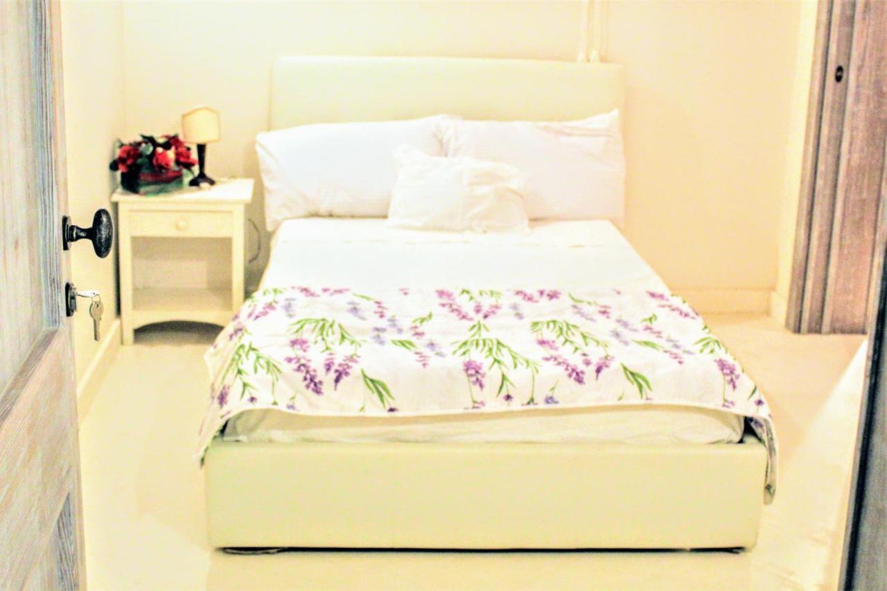 Deluxe Single Room,1032487232:JPEG