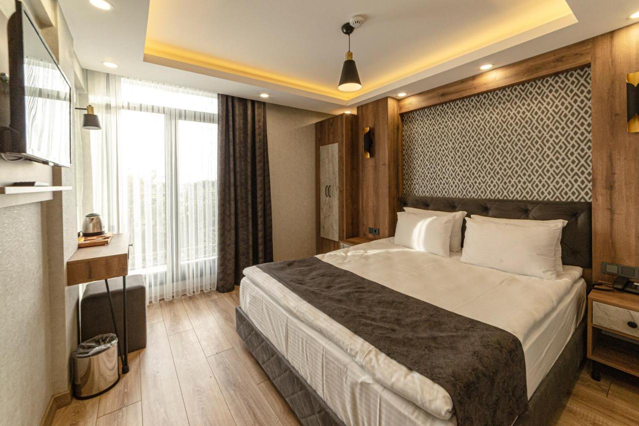 Standard Double or Twin Room,1032976292:JPEG
