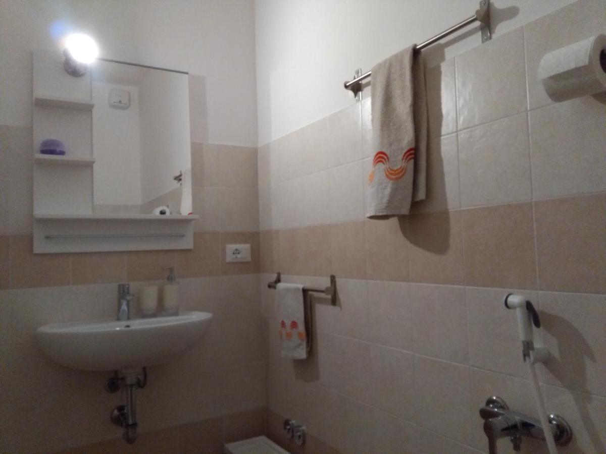 Double or Twin Room Private External Bathroom,1033212893:JPEG