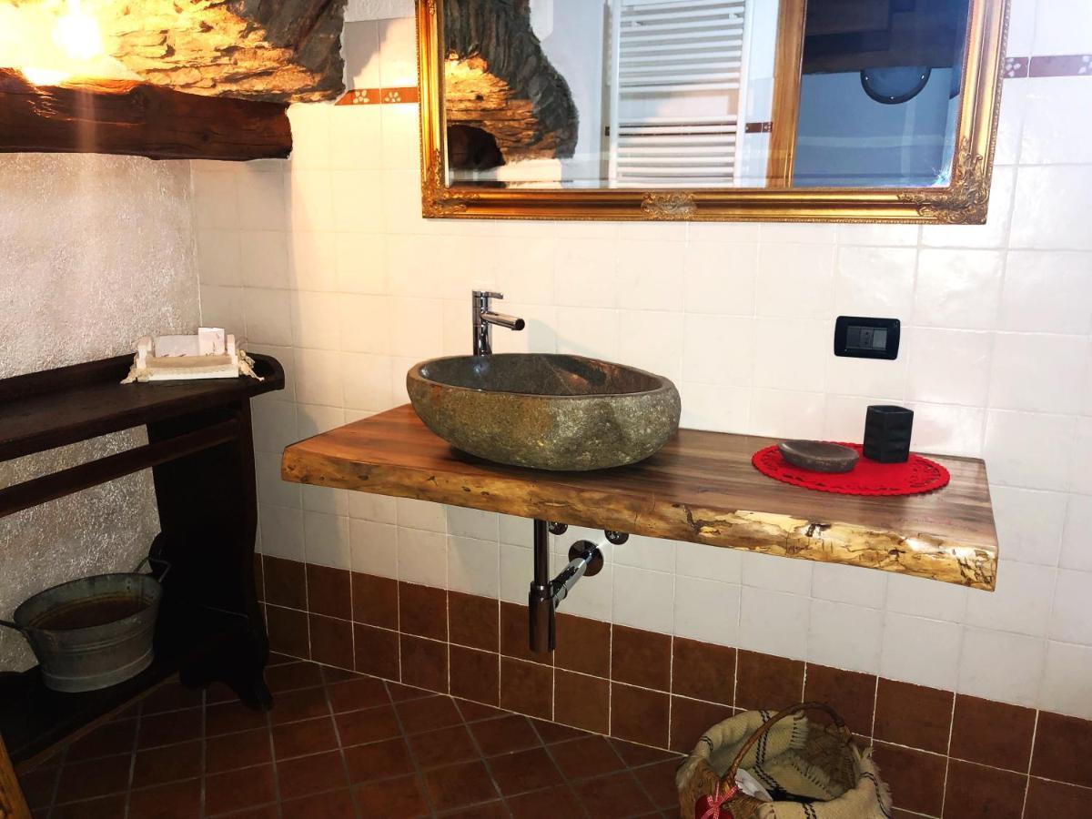 Double Room Private External Bathroom