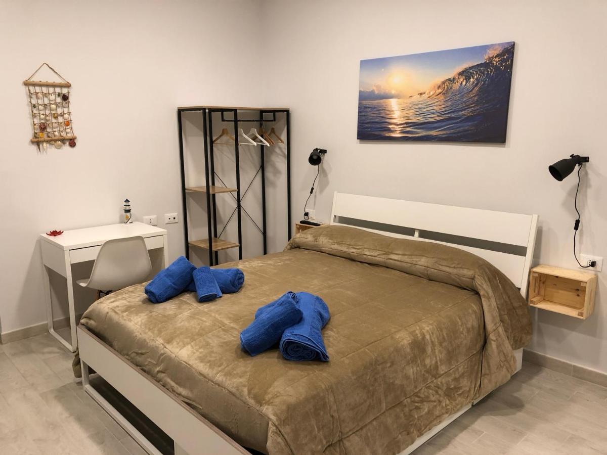 Double Room Extra Bed,1033416356:JPEG