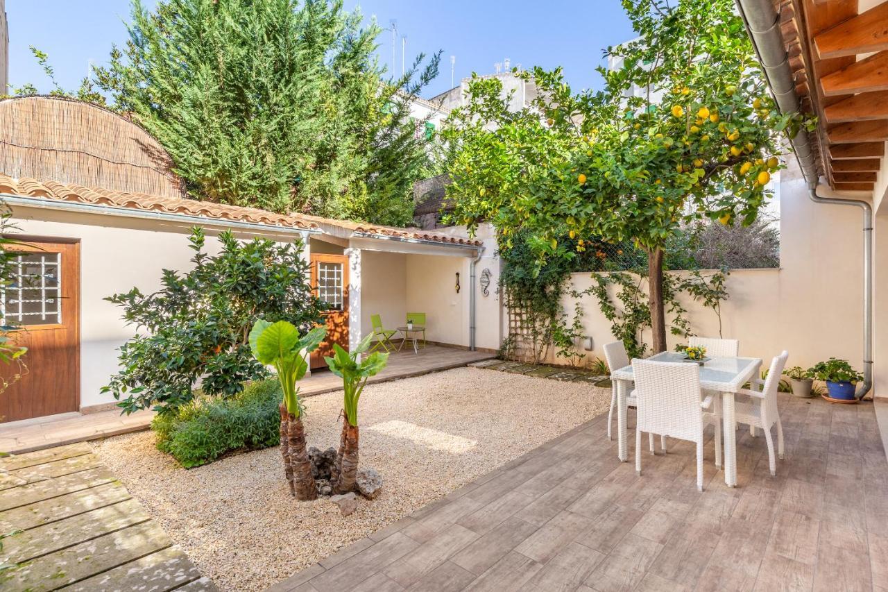Two-Bedroom House,1042209922:JPEG