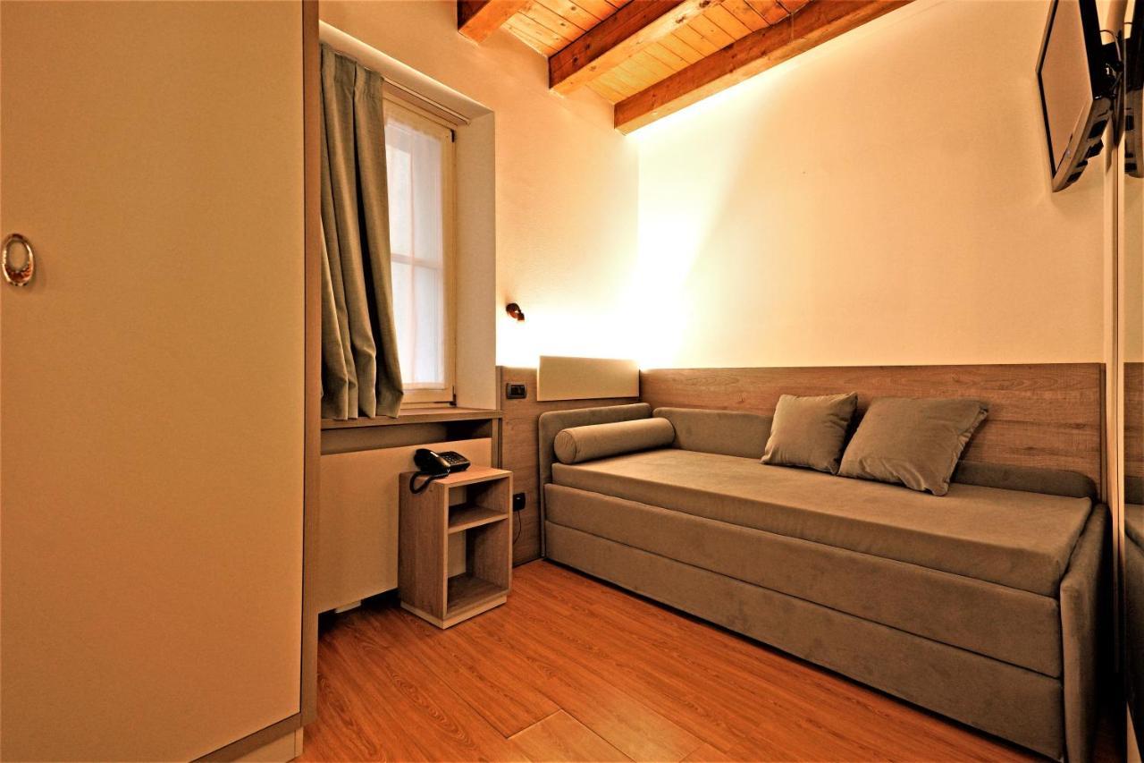 Quadruple Room Private Bathroom