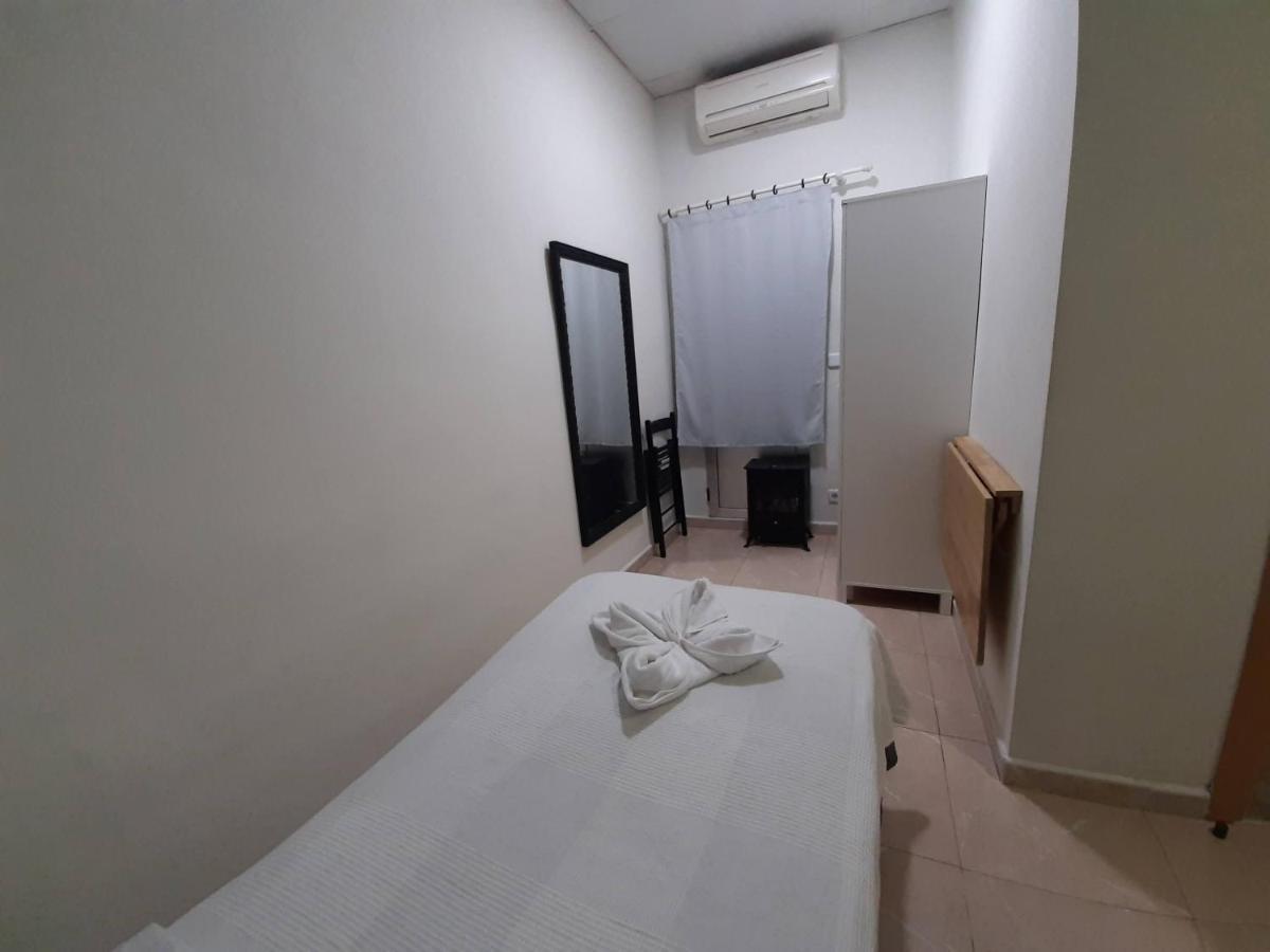 Twin Room,1067192197:JPEG