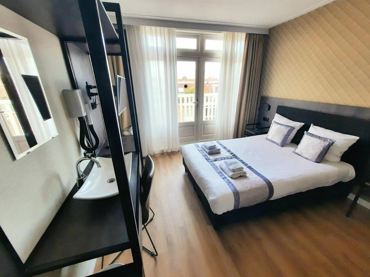 Double or Twin Room,1038018109:JPEG
