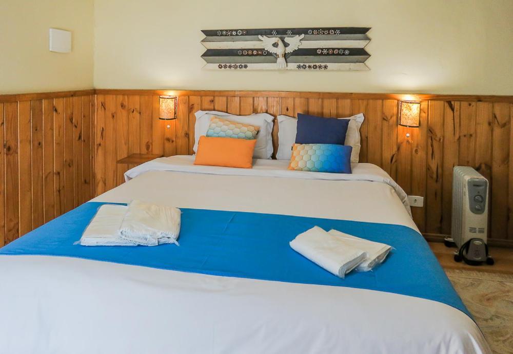 Double or Twin Room,1706837614:JPEG